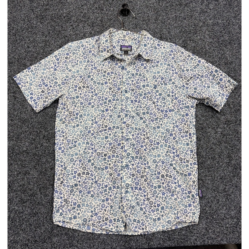 Patagonia Shirt Mens Small Blue Floral Organic Cotton Short Sleeve Button Down
